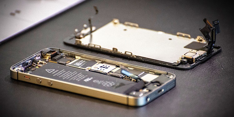 Why you should repair your phone before it’s too late