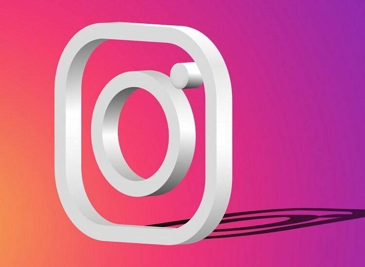 What are availing advantages of using Instagram downloader?